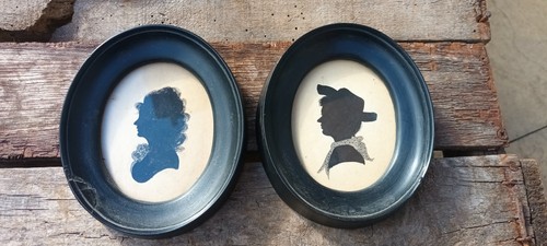 Pair old silhouettes - pair,