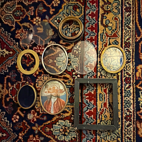 Small collection antique - small,