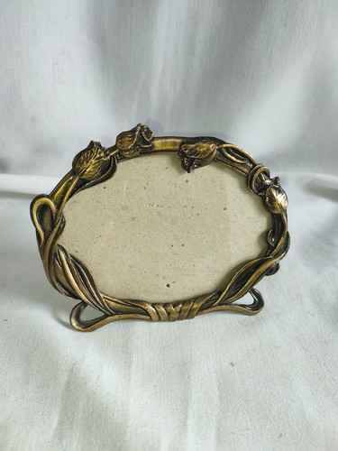 Ornate art nouveau - nouveau, style