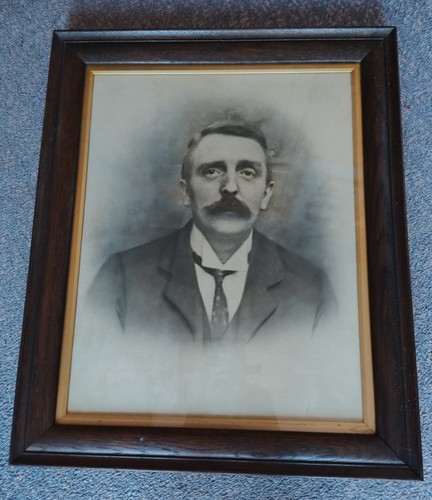 Old portrait picture man - picture, of