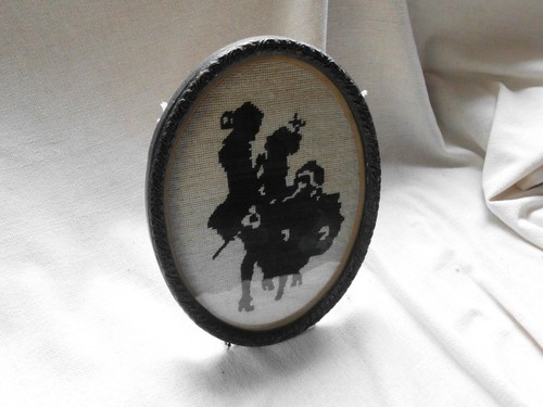 Beautiful old framed oval - beautiful,